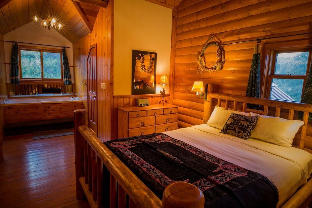 เบเคอร์ ครีก เมาน์เทน รีสอร์ต Hotel เลคหลุยส์ ภายนอก รูปภาพ