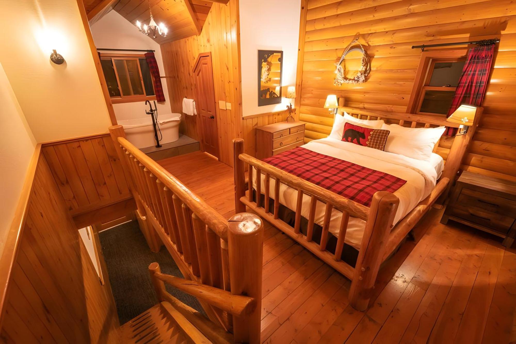 เบเคอร์ ครีก เมาน์เทน รีสอร์ต Hotel เลคหลุยส์ ภายนอก รูปภาพ